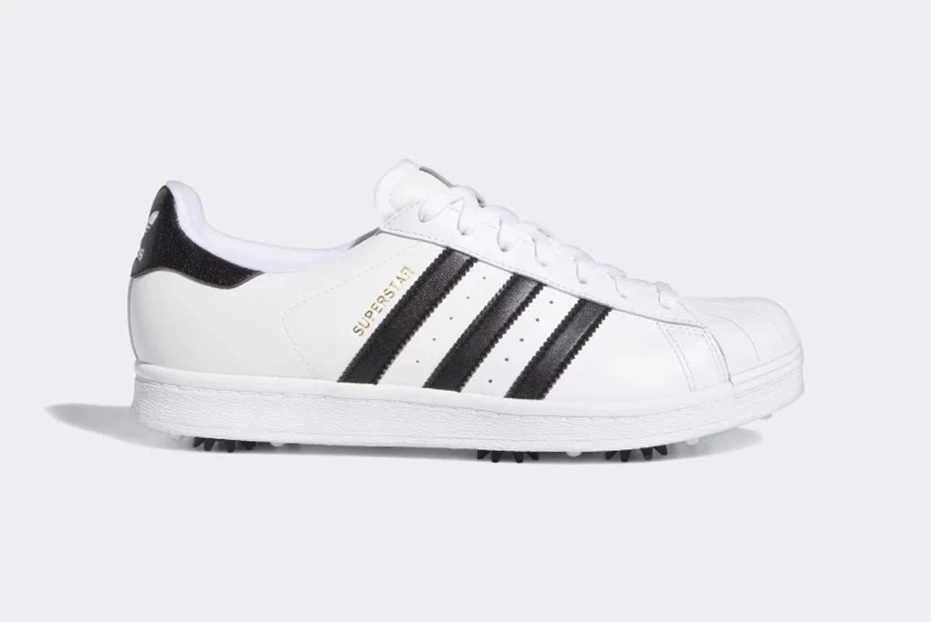 san-sang-di-danh-golf-voi-adidas-superstar,-giay-danh-gold-phong-cach-retro