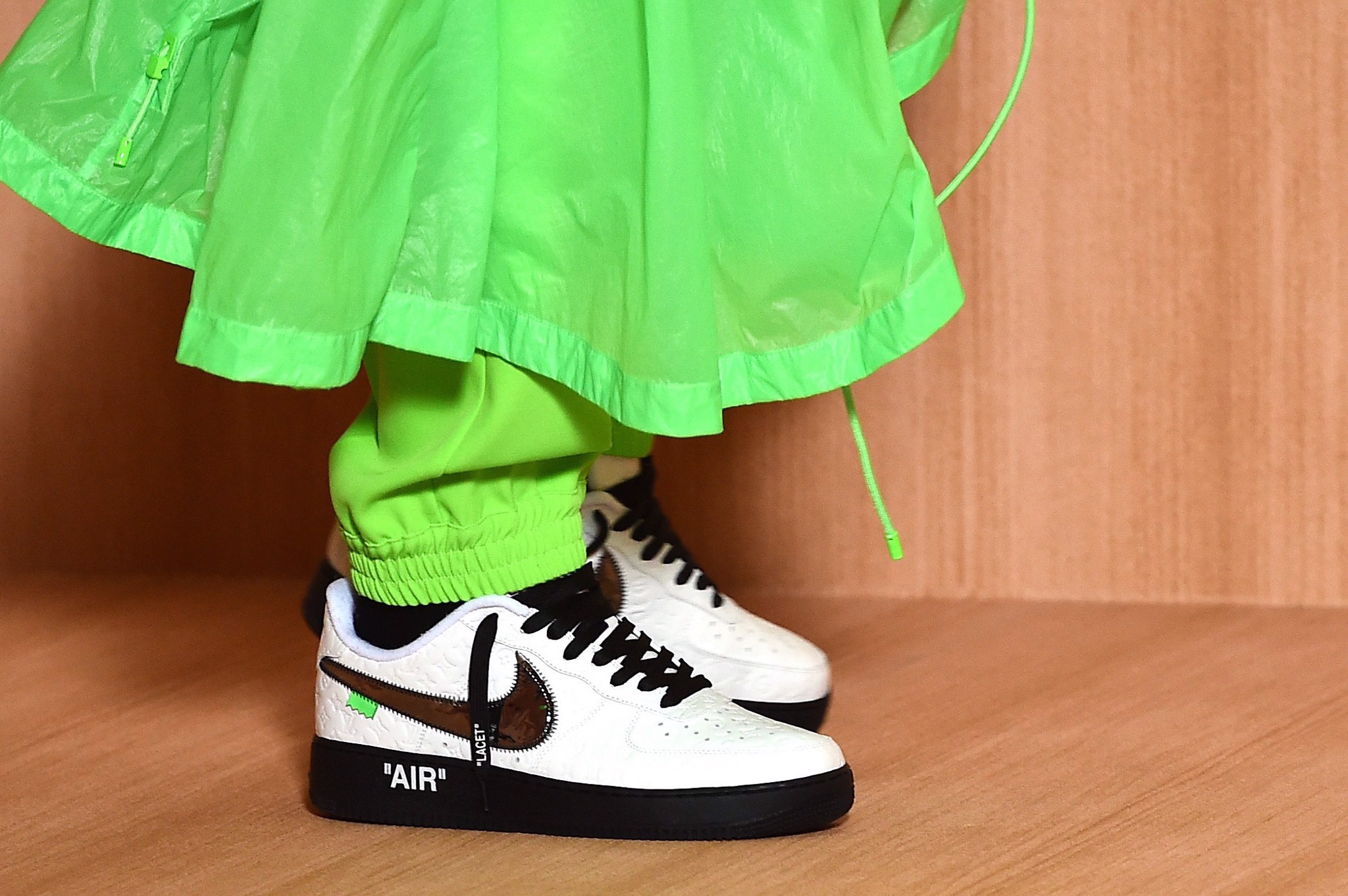 Hinh anh 4: Virgil Abloh va man ra mat cua Louis Vuitton x Nike Air Force 1s