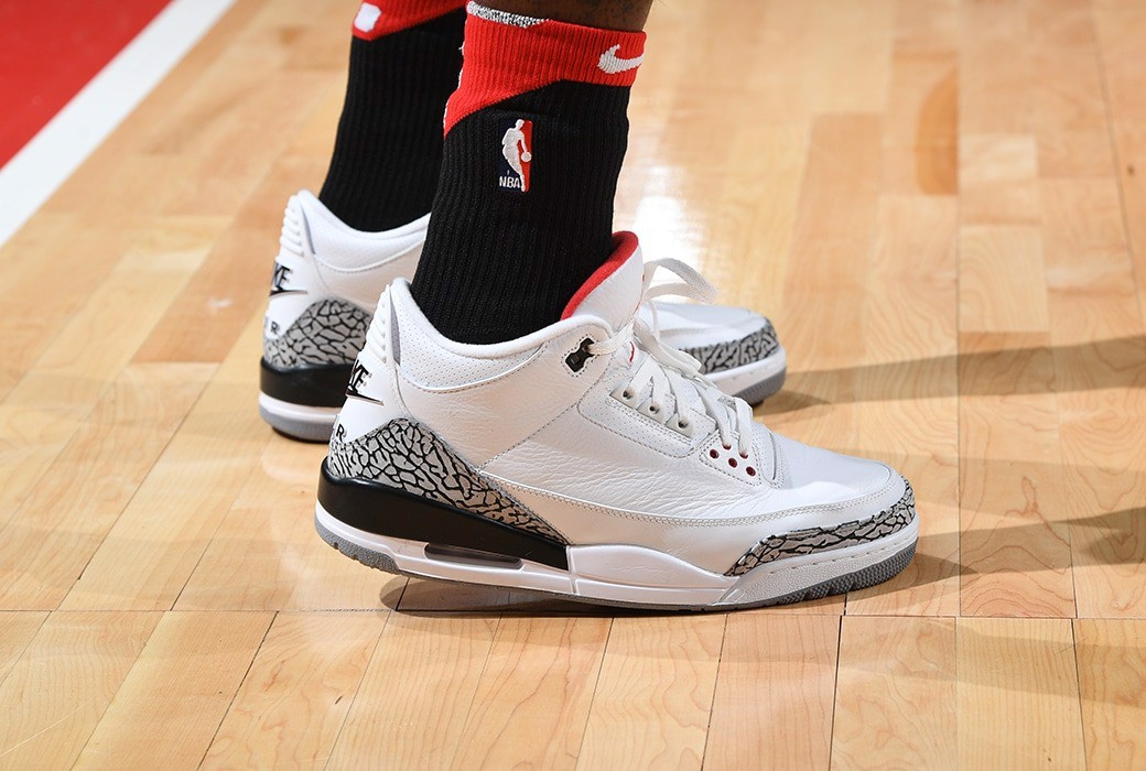 tim-hieu-chi-tiet-ve-su-thay-doi-cua-doi-giay-huyen-thoai-air-jordan