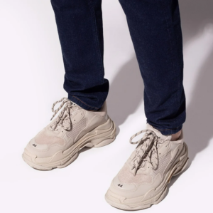 Alternative view of Giày Balenciaga Triple S Sneaker 'Beige' 536737-W2FW1-9700