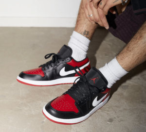 Giay Nike Air Jordan 1 Low GS 'Alternate Bred Toe' 553560-066