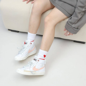 Giay Nike Blazer Mid ’77 'Leap High' FD4342-181