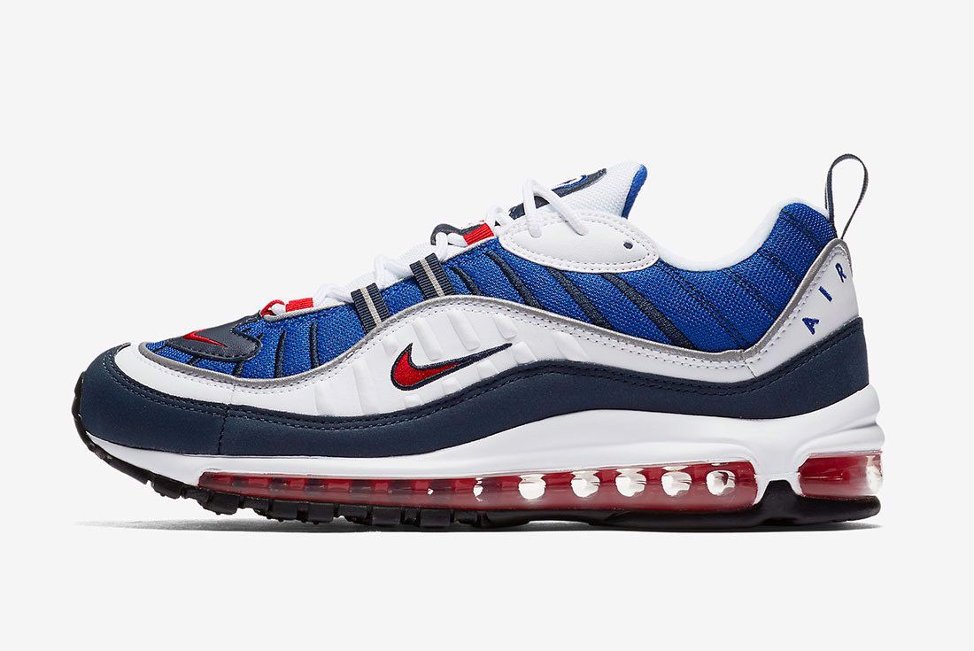 top-nhung-phien-ban-giay-the-thao-den-tu-anime-tuyet-voi-nhat