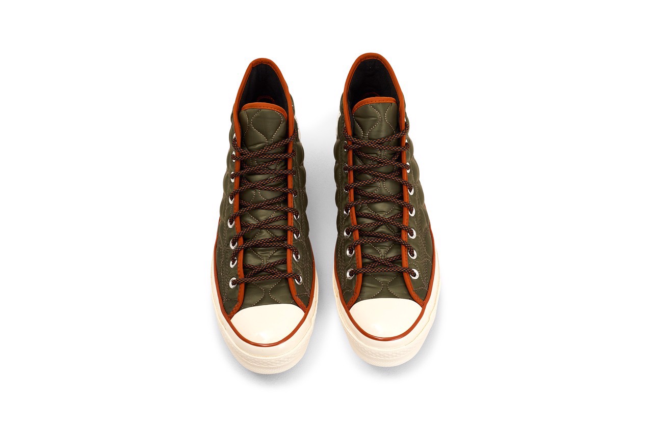 Converse Chuck 70 Hi được phủ nylon chần bông cực hợp với mùa đông này Hinh anh 4: Converse Chuck 70 Hi duoc phu nylon chan bong cuc hop voi mua dong nay