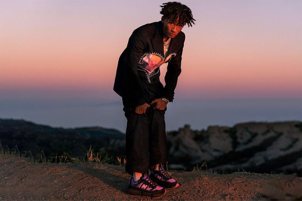 travis-scott-tro-lai-voi-nike-air-max-1-va-air-trainer-1