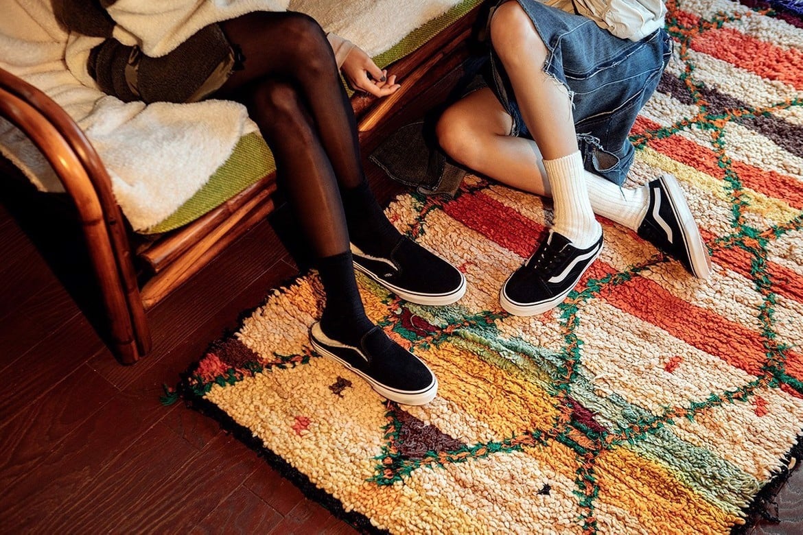 bat-kip-xu-huong-voi-nhung-doi-giay-dap-got-phu-hop-cho-mua-he