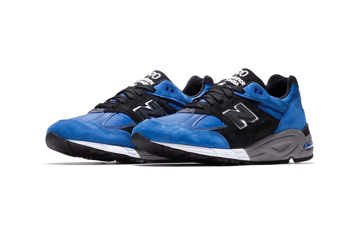 phien-ban-new-balance-990v2-moi-nhat-la-mot-giac-mo-em-dem