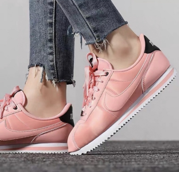 Giày Nike Cortez Basic TXT GS 'Valentine's Day' AV3519-600 - Ảnh 3