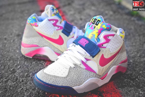 Hinh anh 8: Frank Cookie va moi nhan duyen ki la cung Union x Nike Air Force 180