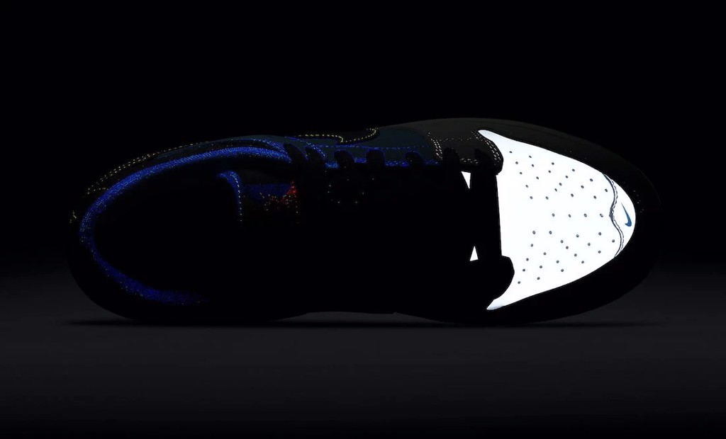 Instant Skateboards x Nike SB Dunk Low Hinh anh 3: Instant Skateboards x Nike SB Dunk Low