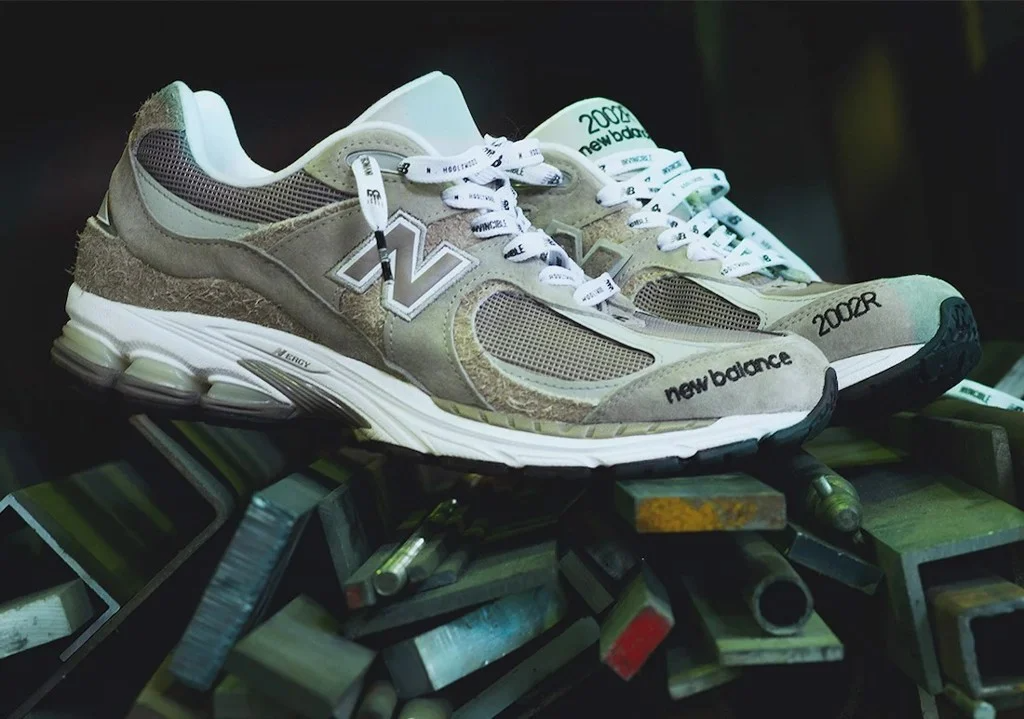 Hinh anh 9: Tat tan tat nhung gi ban can biet ve New Balance 2002R