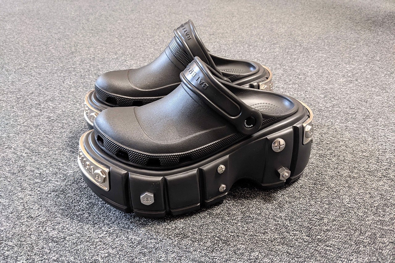 nhung-doi-sneaker-dep-nhat-cua-tuan-le-thoi-trang-paris-ss22