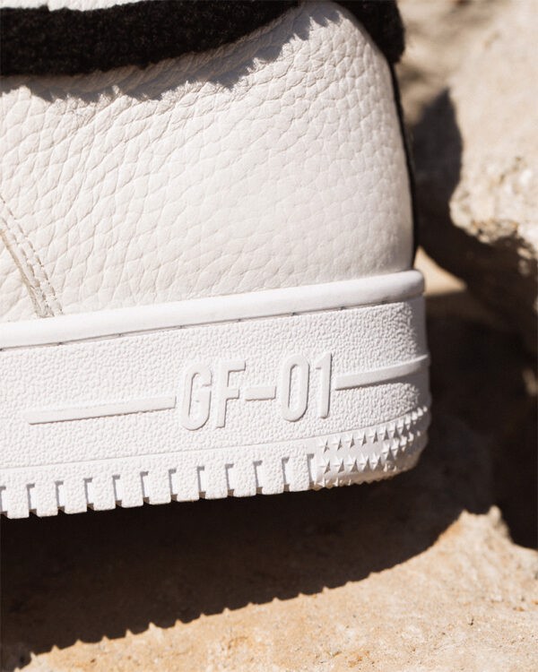 doi-giay-cua-john-geiger-ve-gf-01-bi-khieu-nai-vi-pham-nhan-hieu