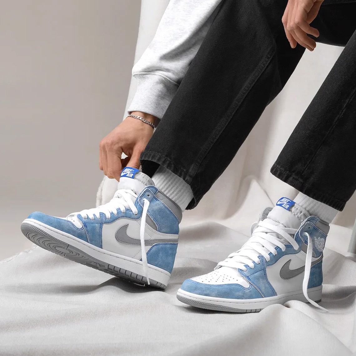 Review giày: Air Jordan 1 Retro High OG Hyper Royal Hinh anh 2: Review giay: Air Jordan 1 Retro High OG Hyper Royal