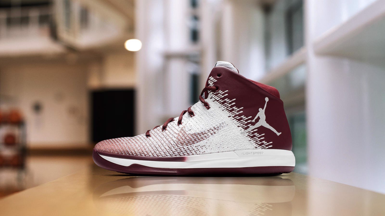 Air Jordan XXXI | Nhà thiết kế: Tate Kuerbis | Ngày ra mắt: 2016 | Giá bán lẻ: $185