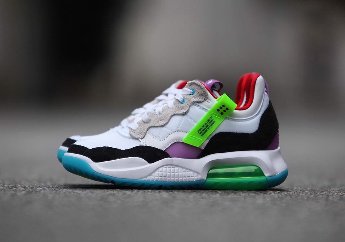 jordan-ma2-ton-vinh-quyen-luc-cua-nguoi-phu-nu-voi-ve-ngoai-da-mau-sac