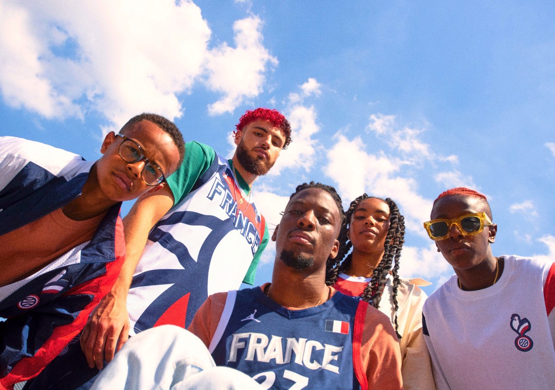 jordan-quai-54-2021-su-pha-tron-doc-dao-hoa-tiet-tay-phi-hien-dai-voi-net-tinh-te-cua-paris