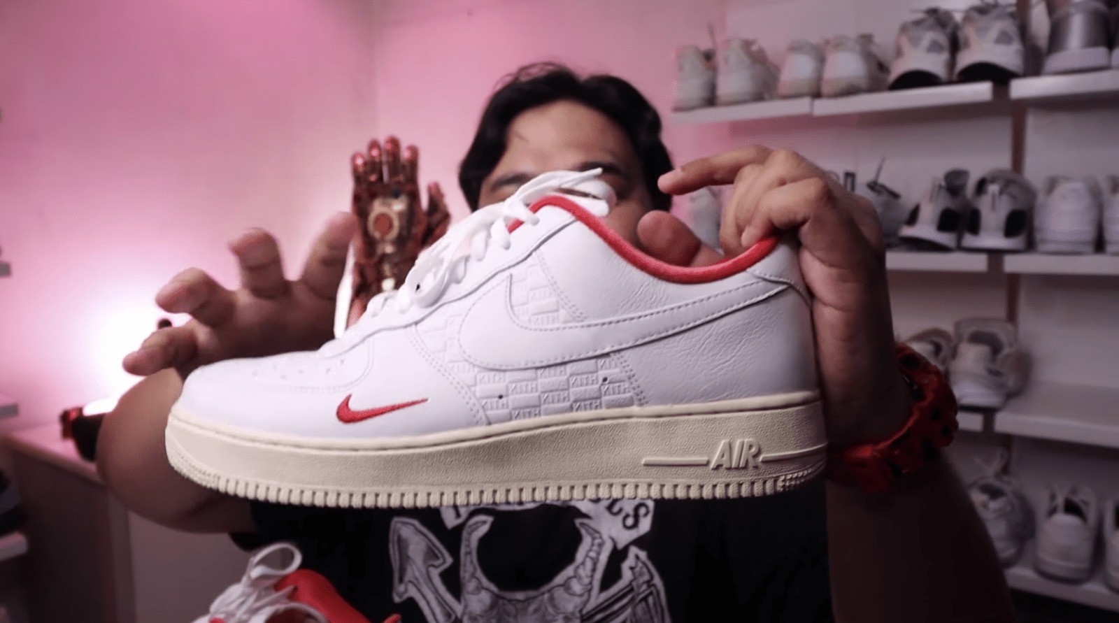 4-meo-ban-phai-biet-ngay-khi-mua-giay-nike-air-force-1