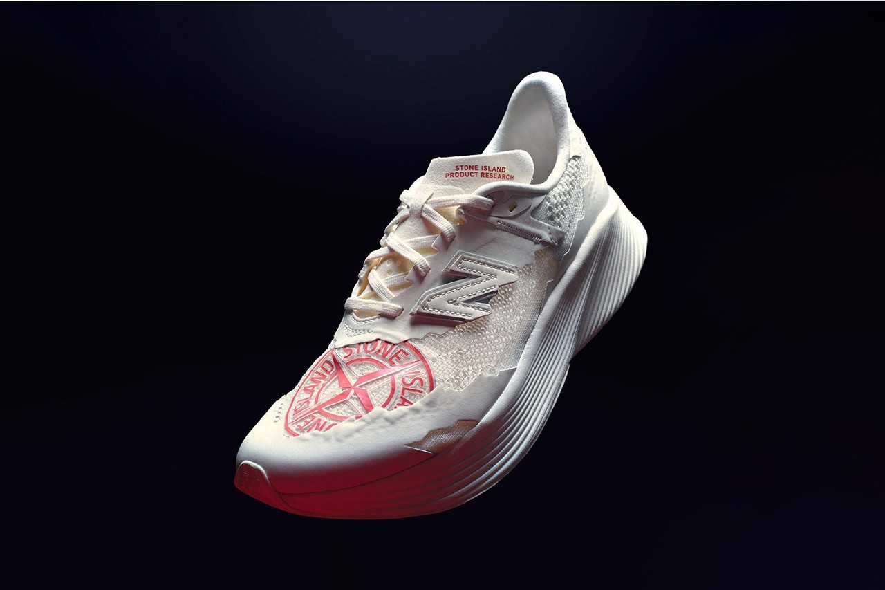 hinh-anh-chinh-thuc-cua-doi-stone-island-x-new-balance-tokyo-design-studio-rc-elite-si