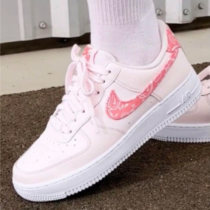 Giay Nike Air Force 1 'Pink Paisley' FD1448-664