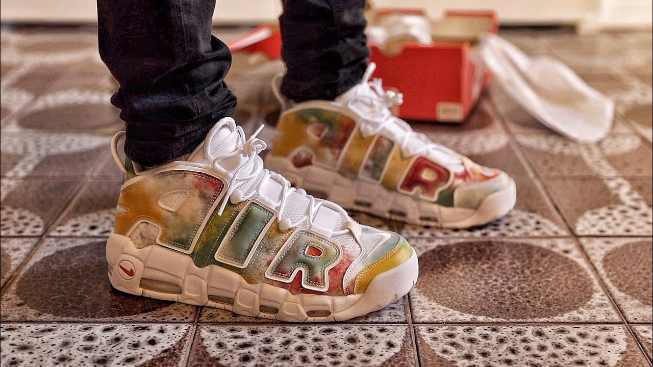 nhung-dieu-khien-ban-khong-the-lam-ngo-truoc-doi-nike-air-more-uptempo