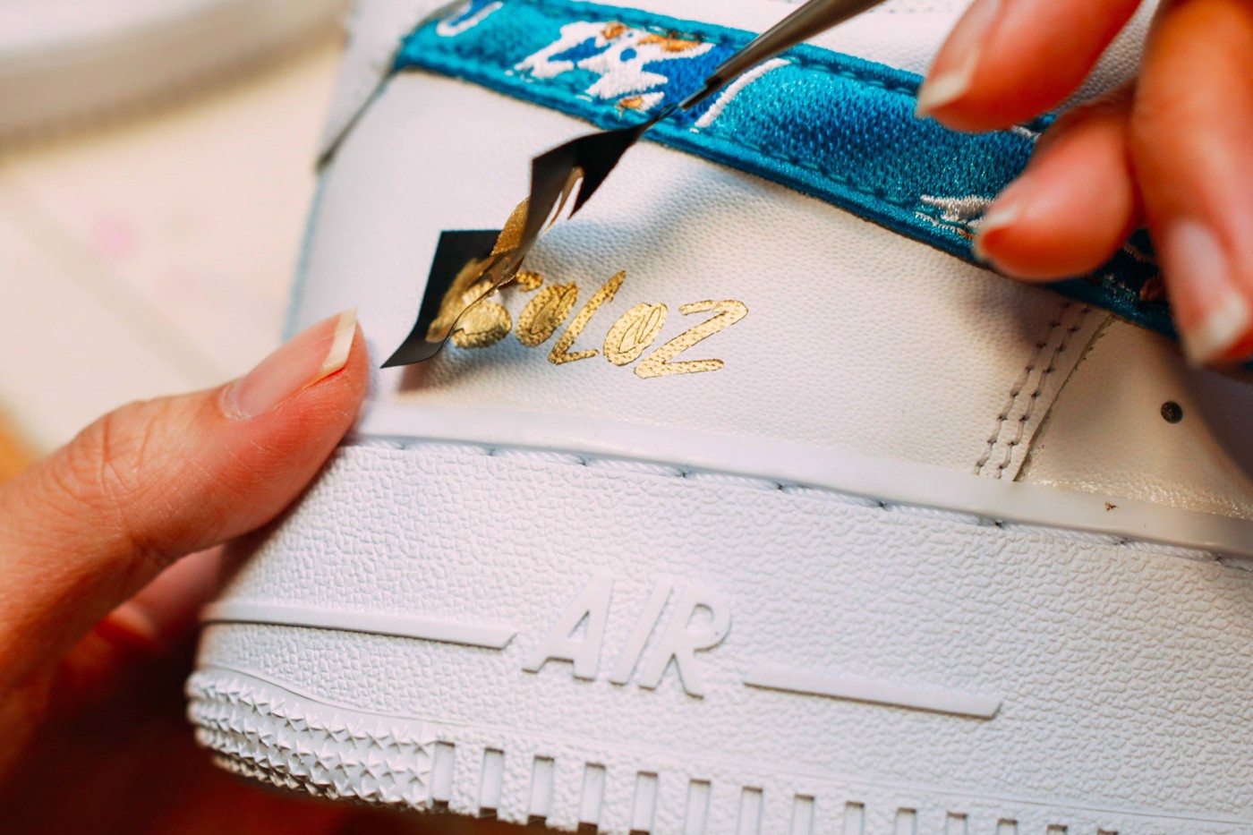 Nike Air Force 1 "Wift Rift" - Sự kết hợp tuyệt vời của Riot Games và SBTG Hinh anh 3: Nike Air Force 1 "Wift Rift" - Su ket hop tuyet voi cua Riot Games va SBTG