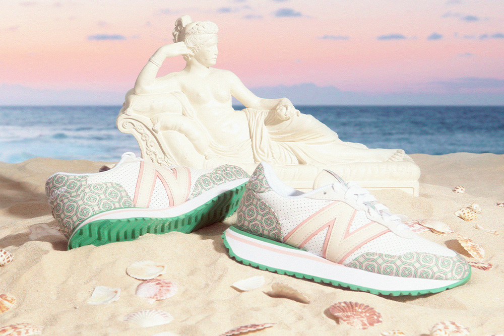 Casablanca X New Balance 327 - Liệu thành công nối tiếp thành công? Hinh anh 1: Casablanca X New Balance 327 - Lieu thanh cong noi tiep thanh cong?