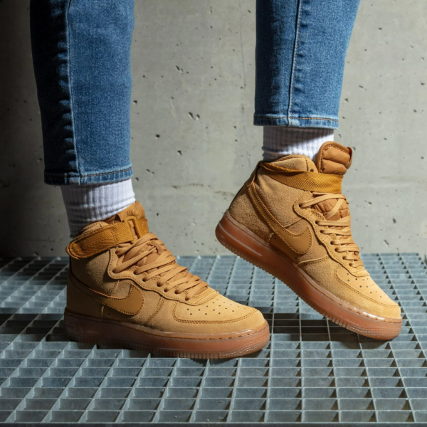 Giày Nike Air Force 1 High LV8 3 GS 'Wheat' CK0262-700 - Ảnh 3