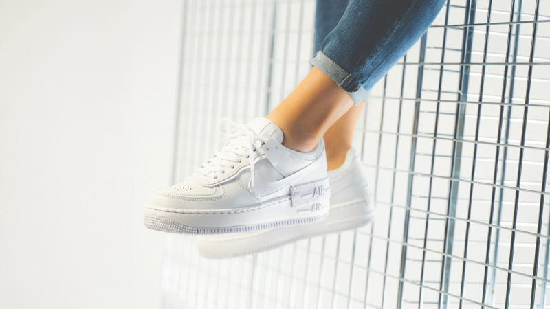 Hinh anh 3: Su moi la trong net co dien cua Nike Air Force 1 Shadow