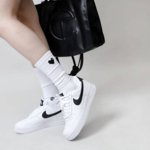 Giay Nike Air Force 1 Low 'White Black' DD8959-103