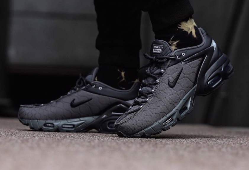 Lịch sử về dòng Air Max Tailwind của Nike và lần lặp lại mới nhất Hinh anh 7: Lich su ve dong Air Max Tailwind cua Nike va lan lap lai moi nhat
