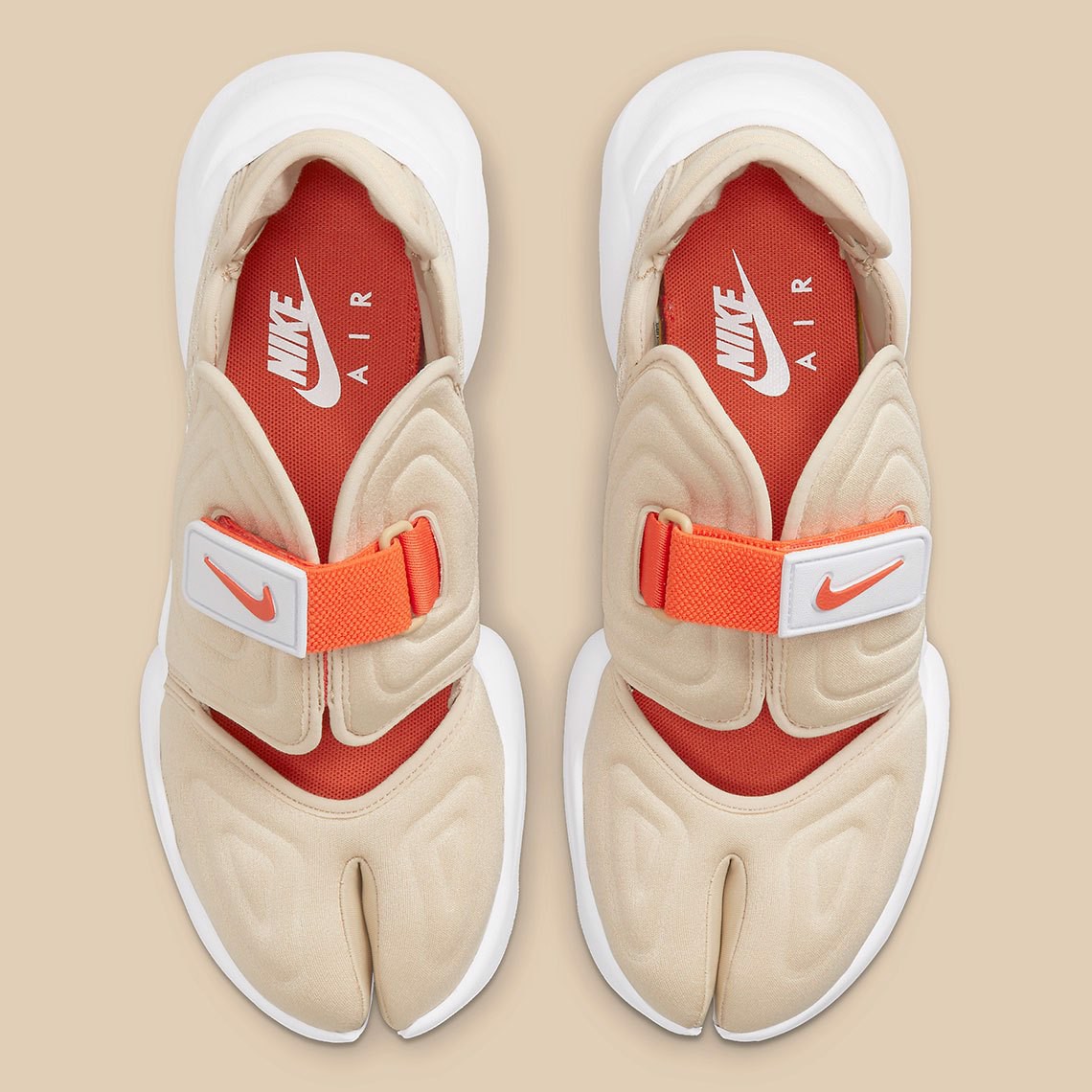 nike-aqua-rift-beach-ready-tro-lai-trong-mot-duong-mau-xa-mac-mang-ten