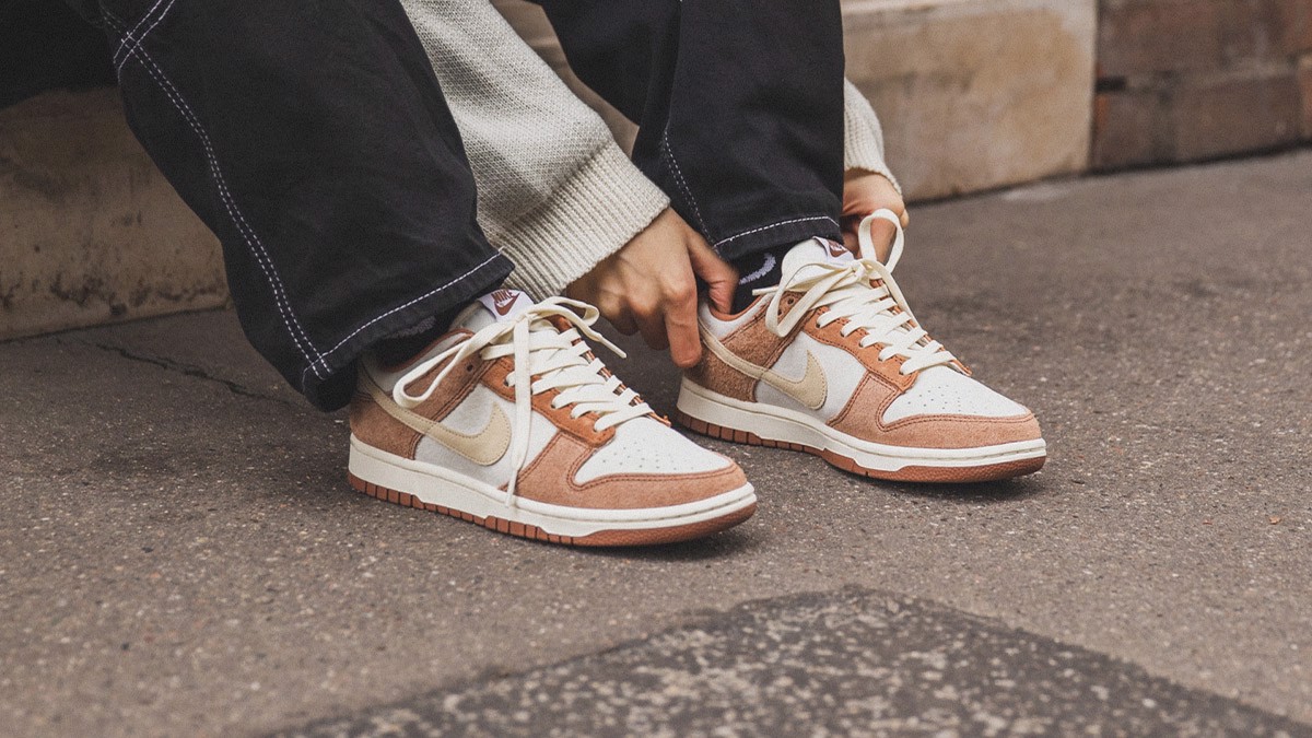 Hinh anh 8: Review giay: Nike Dunk Low "Medium Curry" tuoi moi va day sang tao