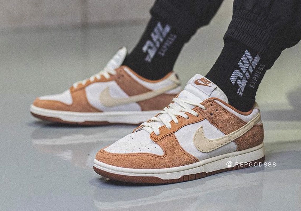 bang-xep-hang-10-doi-giay-tuyet-voi-nhat-nam-2021-07-2021