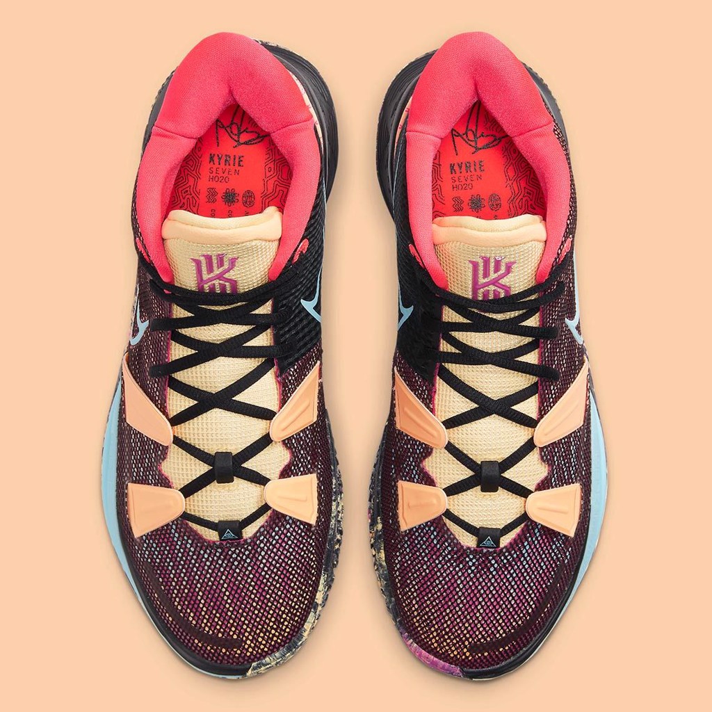 Nike Kyrie 7 “Soundwave” lấy cảm hứng từ bản collab của Tavis Scott Cactus Jack Hinh anh 2: Nike Kyrie 7 “Soundwave” lay cam hung tu ban collab cua Tavis Scott Cactus Jack
