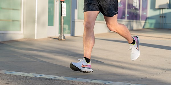 cau-chuyen-dang-sau-doi-giay-sieu-nhe-nike-react