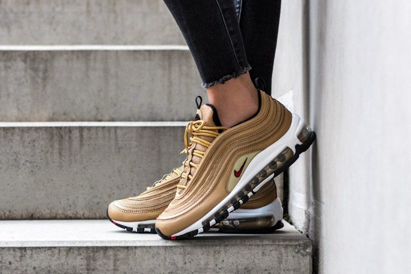 10-mau-nike-air-max-dep-nhat-lich-su-sneaker