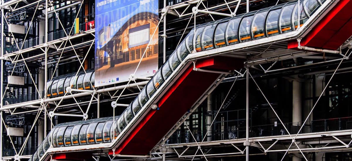 lich-su-hinh-thanh-va-phat-trien-cua-nike-air-max-day