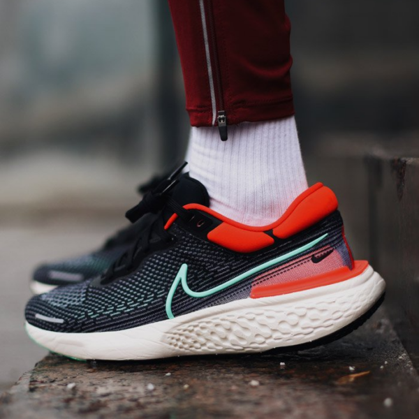 Giày Nike ZoomX Invincible Run Flyknit 'Black Chile Red' CT2228-002 - Ảnh 2
