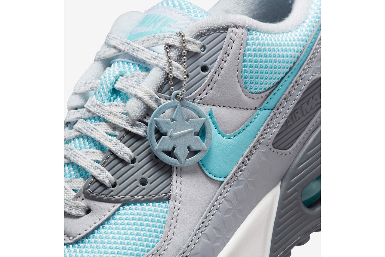 hinh-anh-moi-nhat-cua-ban-phat-hanh-snowflake-pack-cua-nike