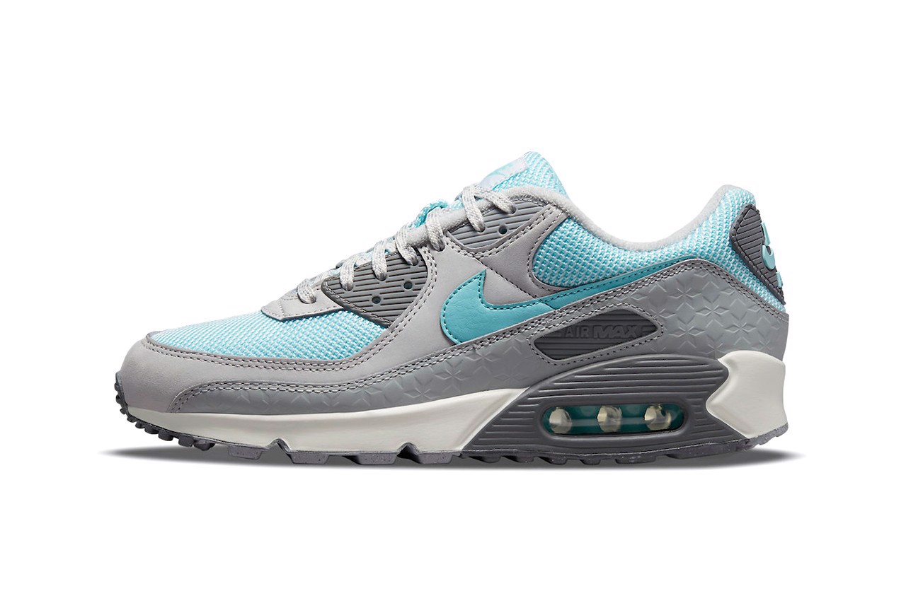 hinh-anh-moi-nhat-cua-ban-phat-hanh-snowflake-pack-cua-nike