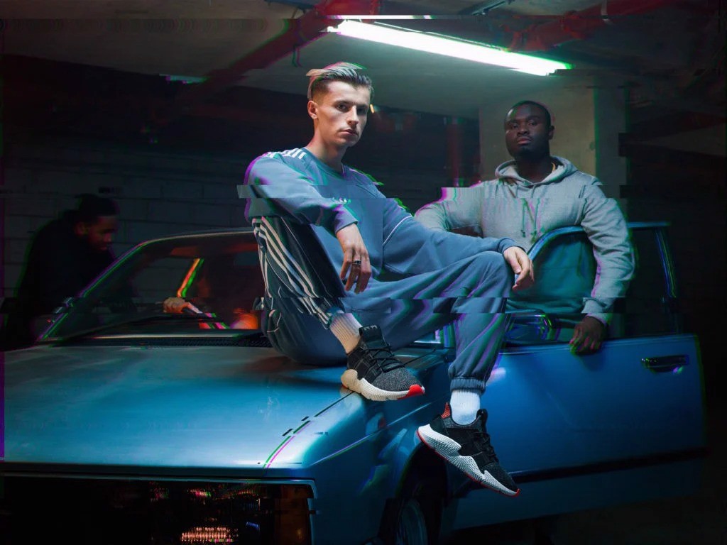 Đôi giày Adidas Prophere đã trở thành tâm điểm chú ý của giới trẻ như thế nào? Hinh anh 11: Doi giay Adidas Prophere da tro thanh tam diem chu y cua gioi tre nhu the nao?