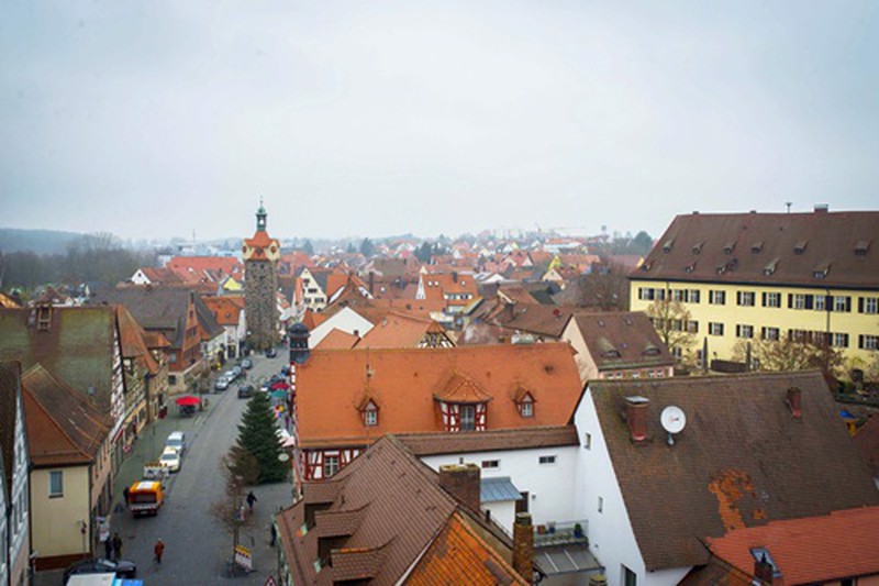 adidas-va-puma-cuoc-chien-ngam-giua-hai-ong-lon-khong-phai-ai-cung-biet