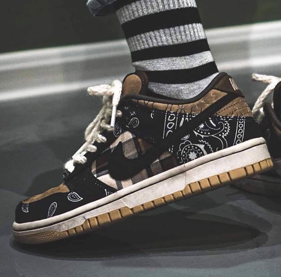 legitcheck-cach-phan-biet-cactus-jack-dunk-real-va-fake