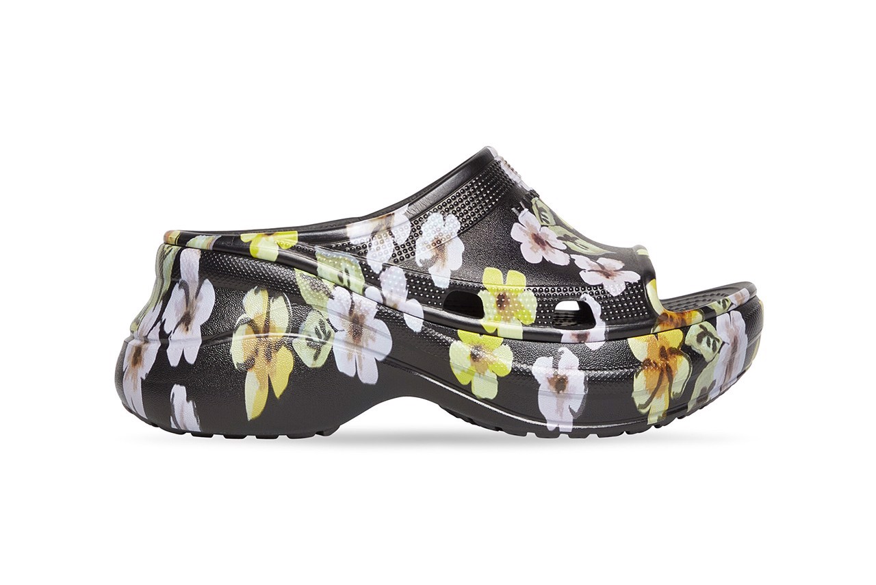 balenciaga-cho-ra-mat-mot-so-phoi-mau-moi-cua-crocs-pool-slide