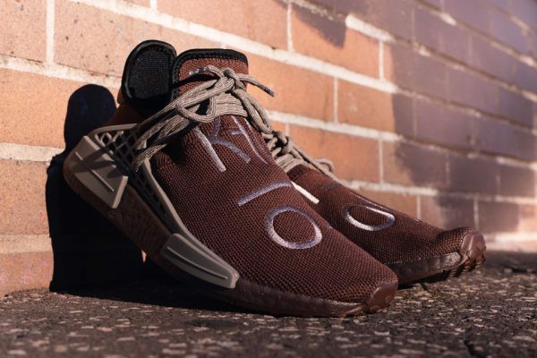 https://authentic-shoes.com/blogs/news/tat-tan-tat-ve-adidas-nmd-su-dot-pha-cua-adidas