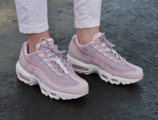 Giày Nike Air Max 95 'Barely Rose' CI3710-600 - Ảnh 5