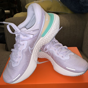 Giay Nike ZoomX Invincible Run Flyknit 'Light Violet' CT2229-500
