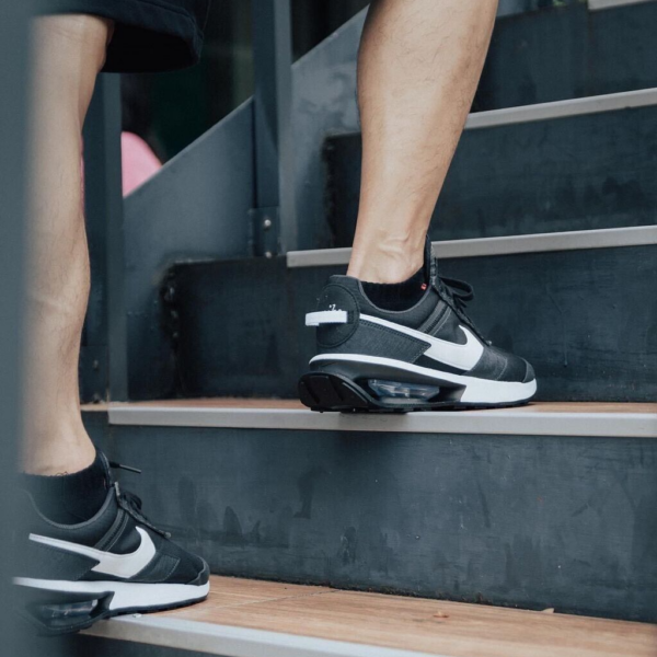 Giay Nike Air Max Pre-Day 'Black' DC9402-001