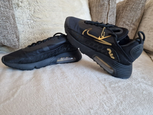 Giày Nike Air Max 2090 'Black Metalic Gold' DC4120-001 - Ảnh 4